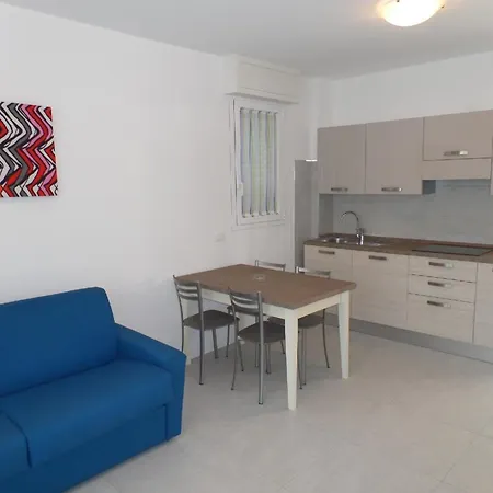 Fuer 5 Personen Ca 40 Qm In Bibione, Adriakueste Italien Und Umgebung Apartman Bibione
