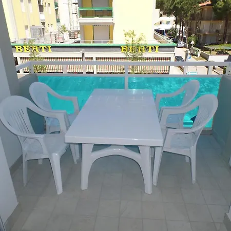 Fuer 5 Personen Ca 40 Qm In Bibione, Adriakueste Italien Und Umgebung